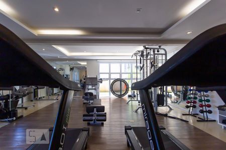 Apartamento à venda com 83m², 3 quartos e 2 vagasAcademia