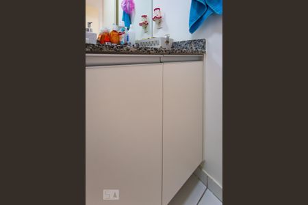 Apartamento à venda com 83m², 3 quartos e 2 vagasBanheiro