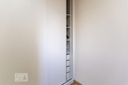 Apartamento à venda com 83m², 3 quartos e 2 vagasQuarto 1