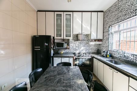 Casa à venda com 180m², 3 quartos e 2 vagasCozinha