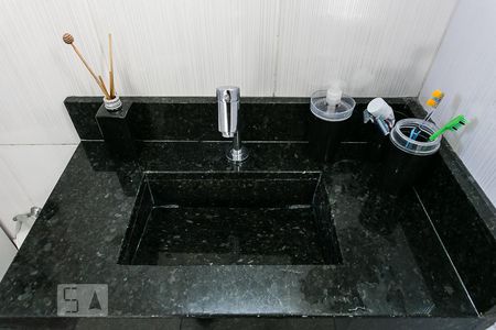 Casa à venda com 180m², 3 quartos e 2 vagasBanheiro da Suíte