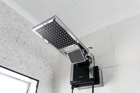 Casa à venda com 180m², 3 quartos e 2 vagasBanheiro da Suíte - Chuveiro