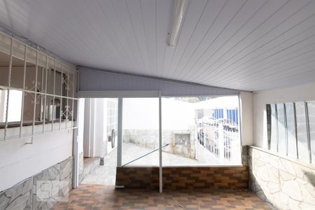 Casa à venda com 150m², 2 quartos e 3 vagas Casa à venda com 150m², 2 quartos e 3 vagasComodo Extra