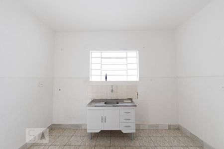 Casa à venda com 150m², 2 quartos e 3 vagas Casa à venda com 150m², 2 quartos e 3 vagasCozinha