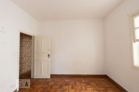 Casa à venda com 150m², 2 quartos e 3 vagas Casa à venda com 150m², 2 quartos e 3 vagasQuarto 2