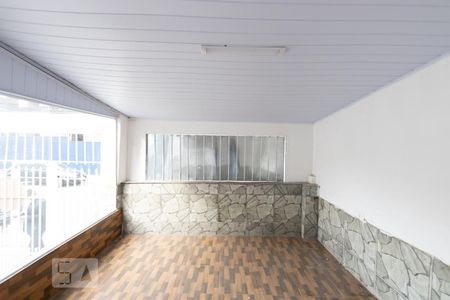 Casa à venda com 150m², 2 quartos e 3 vagas Casa à venda com 150m², 2 quartos e 3 vagasComodo Extra