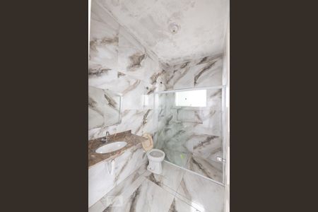 Casa à venda com 150m², 2 quartos e 3 vagas Casa à venda com 150m², 2 quartos e 3 vagasBanheiro Social