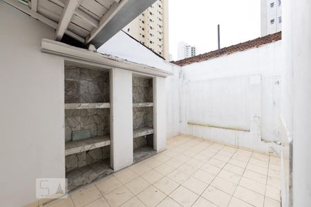 Casa à venda com 150m², 2 quartos e 3 vagas Casa à venda com 150m², 2 quartos e 3 vagasÁrea Externa