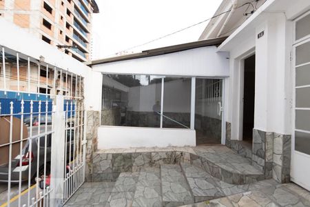 Casa à venda com 150m², 2 quartos e 3 vagas Casa à venda com 150m², 2 quartos e 3 vagasGaragem