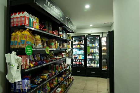 Apartamento para alugar com 70m², 3 quartos e 2 vagasMini Mercado