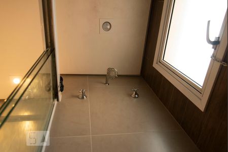 Apartamento para alugar com 70m², 3 quartos e 2 vagasChuveiro