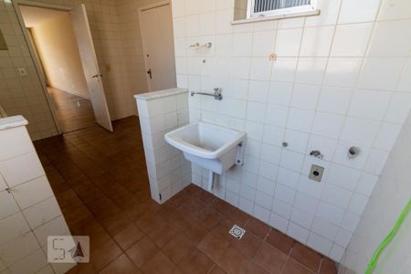 Apartamento à venda com 93m², 2 quartos e 2 vagas Apartamento à venda com 93m², 2 quartos e 2 vagasÁrea de Serviço