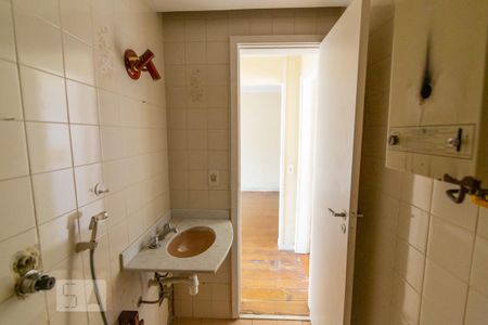 Banheiro Social de apartamento à venda com 2 quartos, 93m² em Vila Isabel, Rio de Janeiro
