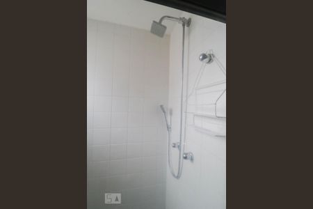 Apartamento à venda com 60m², 2 quartos e 1 vaga Apartamento à venda com 60m², 2 quartos e 1 vagaBanheiro da Suíte