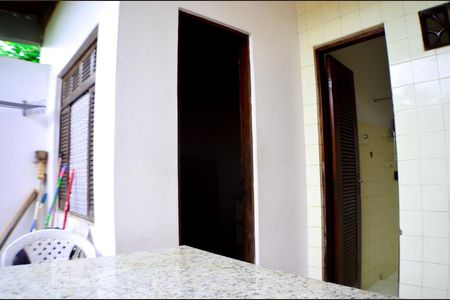 Casa para alugar com 640m², 5 quartos e 4 vagasÁrea de serviços quarto 5 e banheiro