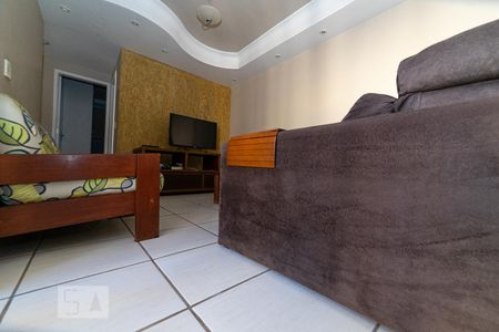 Sala 01 de apartamento para alugar com 3 quartos, 68m² em Loteamento Parque São Martinho, Campinas