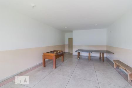 Apartamento à venda com 72m², 2 quartos e 1 vaga Apartamento à venda com 72m², 2 quartos e 1 vagaÁrea comum - Salão de Jogos