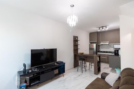 Sala de casa de condomínio à venda com 2 quartos, 60m² em Vila Costa Melo, São Paulo