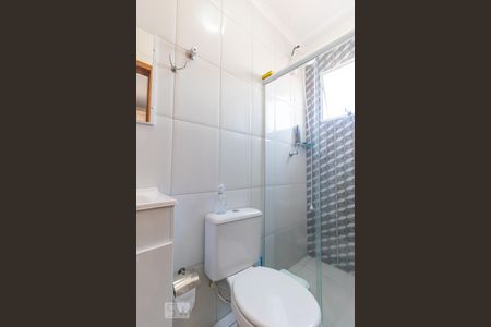 Casa de condomínio à venda com 60m², 2 quartos e 1 vagaBanheiro da Suíte 1