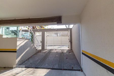 Casa de condomínio à venda com 60m², 2 quartos e 1 vagaGaragem