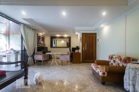 Sala de apartamento à venda com 3 quartos, 240m² em Barra da Tijuca, Rio de Janeiro