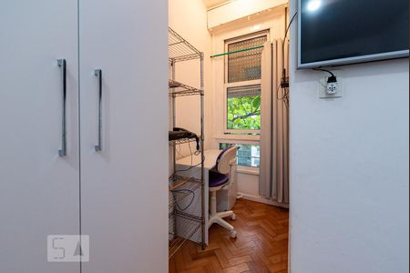 Quarto 1 de apartamento à venda com 2 quartos, 80m² em Leblon, Rio de Janeiro