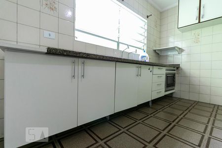 Casa para alugar com 250m², 3 quartos e 2 vagasCozinha - Armários