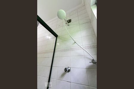 Banheiro da Sala de casa para alugar com 3 quartos, 250m² em Jardim Textil, São Paulo