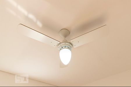 Casa para alugar com 250m², 3 quartos e 2 vagasSuíte - Ventilador