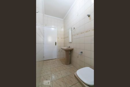 Casa para alugar com 250m², 3 quartos e 2 vagasBanheiro 3