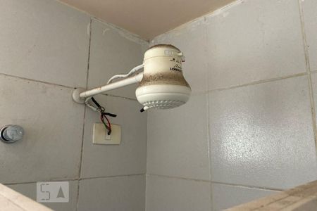 Casa para alugar com 412m², 5 quartos e 2 vagas Casa para alugar com 412m², 5 quartos e 2 vagasChuveiro