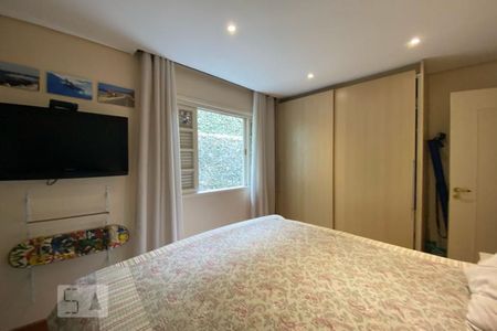 Casa para alugar com 412m², 5 quartos e 2 vagas Casa para alugar com 412m², 5 quartos e 2 vagasSuíte 4