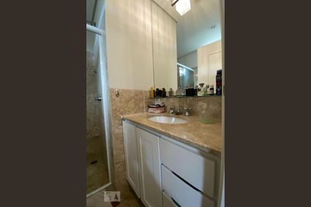 Casa para alugar com 412m², 5 quartos e 2 vagas Casa para alugar com 412m², 5 quartos e 2 vagasBanheiro da Suíte 3