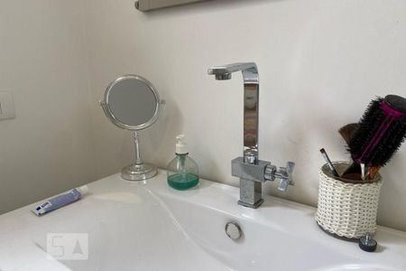 Casa para alugar com 412m², 5 quartos e 2 vagas Casa para alugar com 412m², 5 quartos e 2 vagasBanheiro - Torneira