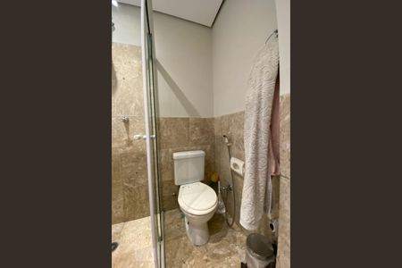 Casa para alugar com 412m², 5 quartos e 2 vagas Casa para alugar com 412m², 5 quartos e 2 vagasBanheiro da Suíte 5