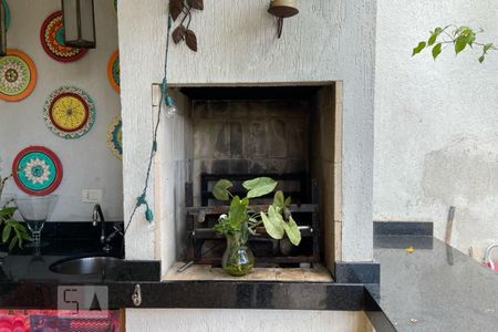 Casa para alugar com 412m², 5 quartos e 2 vagas Casa para alugar com 412m², 5 quartos e 2 vagasChurrasqueira