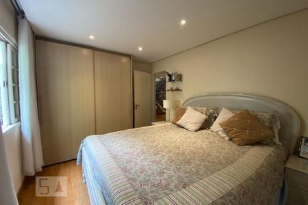 Casa para alugar com 412m², 5 quartos e 2 vagas Casa para alugar com 412m², 5 quartos e 2 vagasSuíte 4