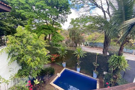 Casa para alugar com 412m², 5 quartos e 2 vagas Casa para alugar com 412m², 5 quartos e 2 vagasVista da Suíte 1