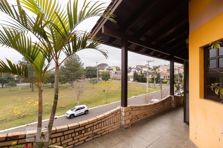 Casa à venda com 475m², 4 quartos e 5 vagasVista da Sacada