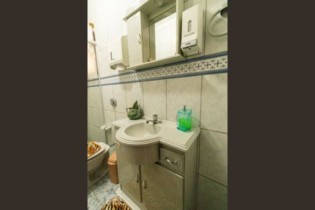 Casa à venda com 475m², 4 quartos e 5 vagasBanheiro