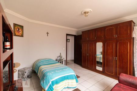 Casa à venda com 475m², 4 quartos e 5 vagasQuarto 2