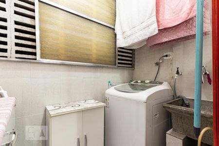 Apartamento à venda com 48m², 2 quartos e 1 vaga Apartamento à venda com 48m², 2 quartos e 1 vagaÁrea de serviço