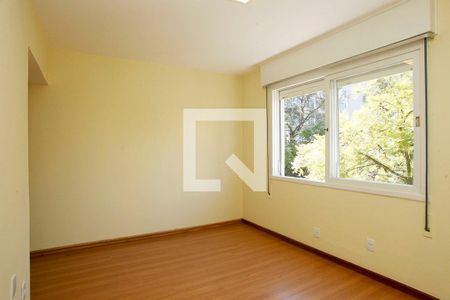 Quarto 1 de apartamento para alugar com 2 quartos, 78m² em Independência, Porto Alegre