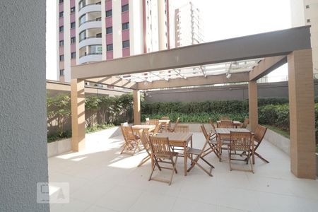 Apartamento à venda com 130m², 3 quartos e 3 vagasÁrea comum - Salão de festas ao ar livre