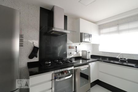 Apartamento à venda com 130m², 3 quartos e 3 vagasCozinha 