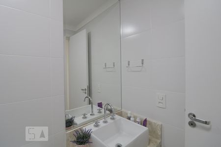 Apartamento à venda com 130m², 3 quartos e 3 vagasBanheiro da Suite 3