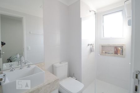 Apartamento à venda com 130m², 3 quartos e 3 vagasBanheiro da Suite 2