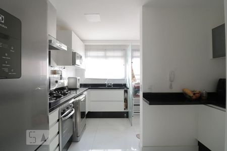 Apartamento à venda com 130m², 3 quartos e 3 vagasCozinha 