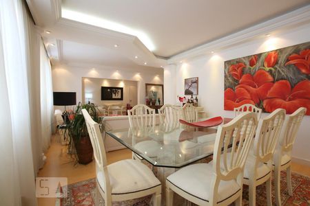 Sala de apartamento para alugar com 3 quartos, 121m² em Indianópolis, São Paulo