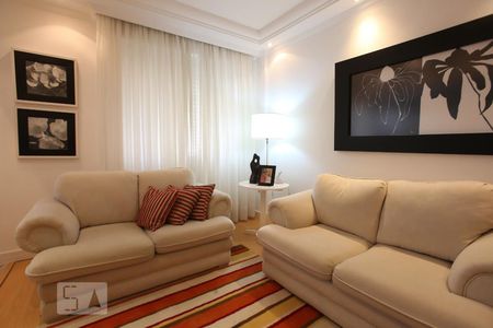 Quarto 1/Sala de apartamento para alugar com 3 quartos, 121m² em Indianópolis, São Paulo